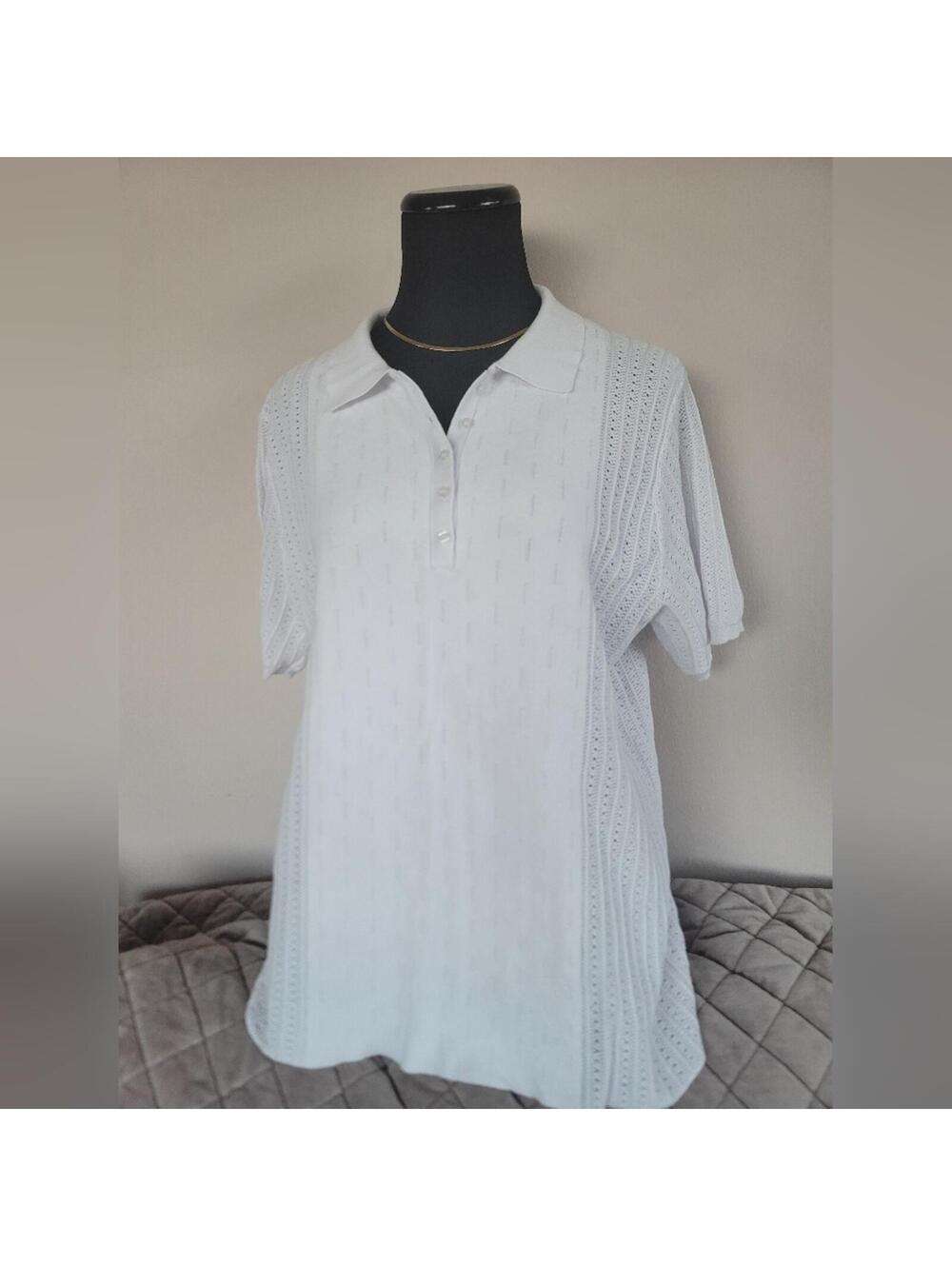 Joseph A White V-Neck Collar T-shirt Buttons Sz L Coastal